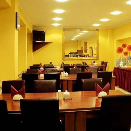 Otel Atlas Münih